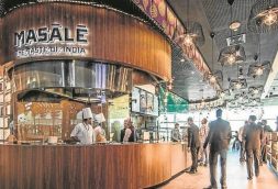 comer no aeroporto pelo mundo Dubai Comidas